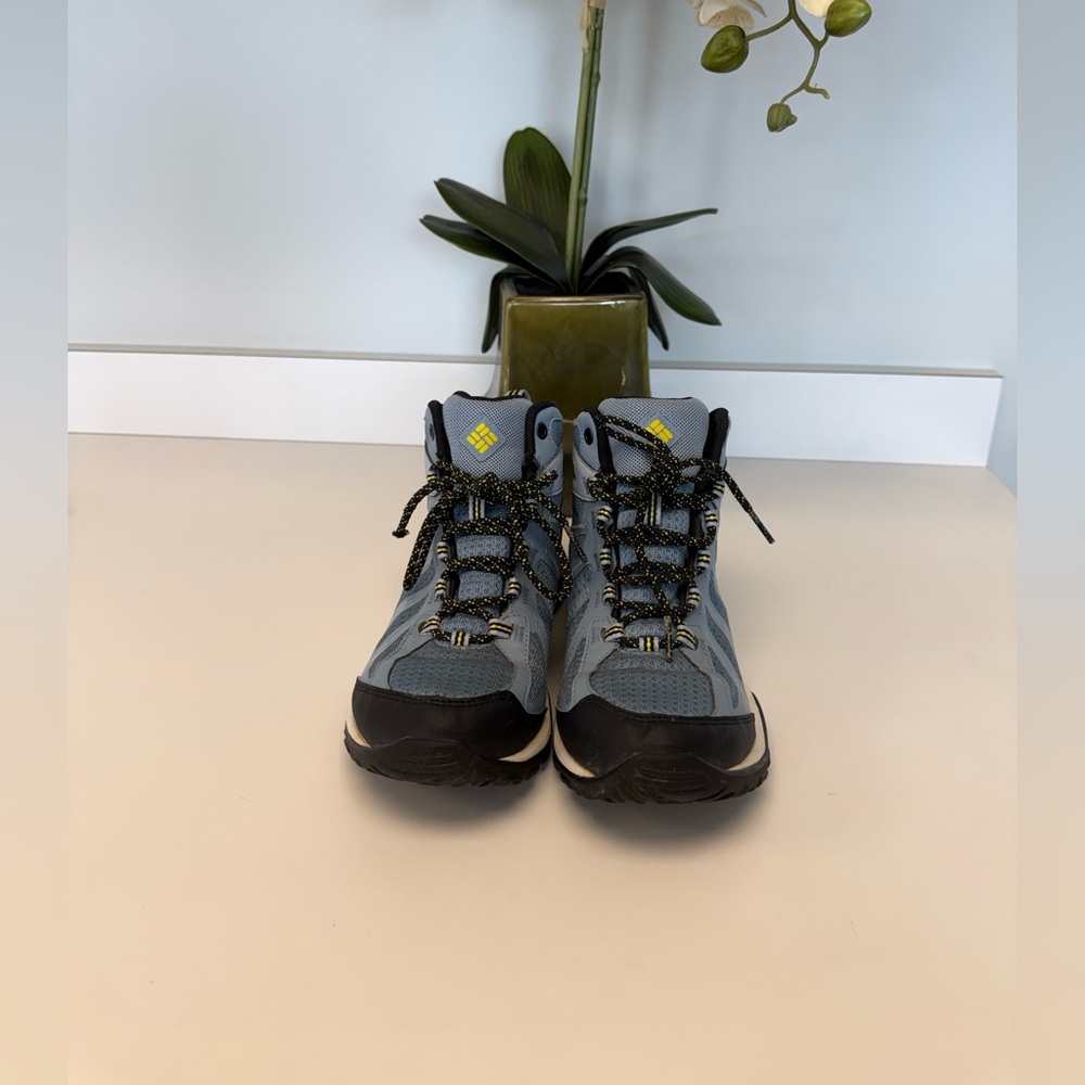 Columbia Women's Blue and Black Athletic Shoes with Yellow Accents